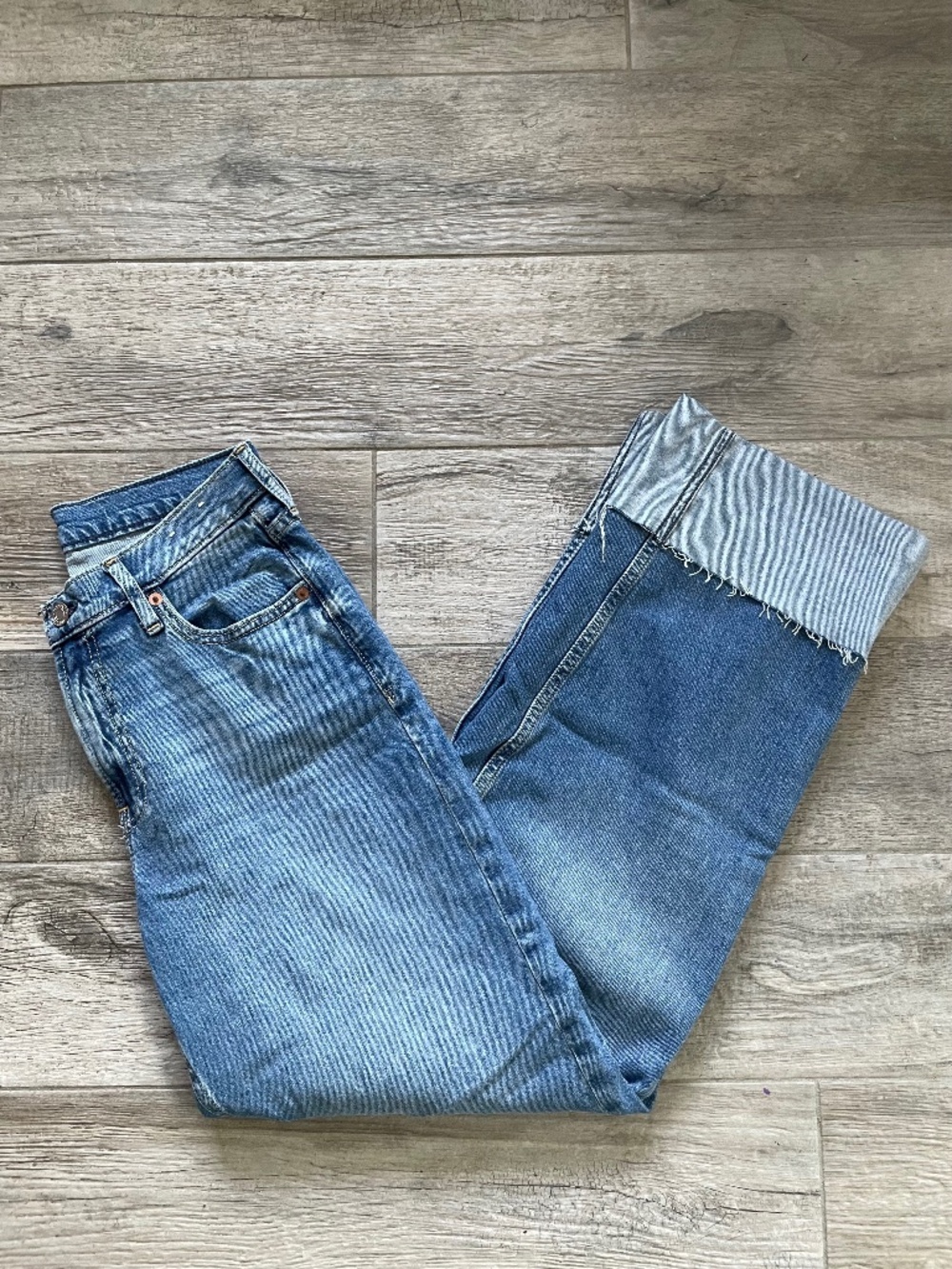 ❤️ GAP 90’S MID RISE LOOSE DENIM CUFFED JEANS SIZE 24
